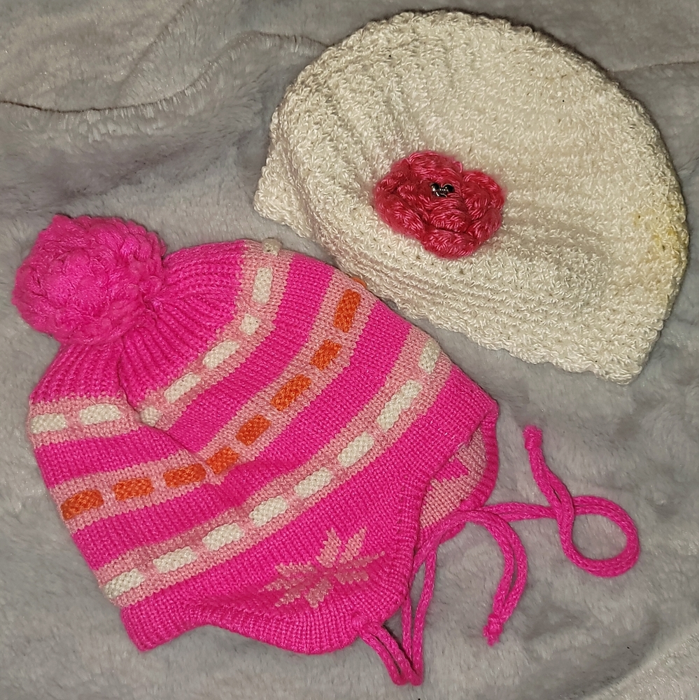 2 pc beanies